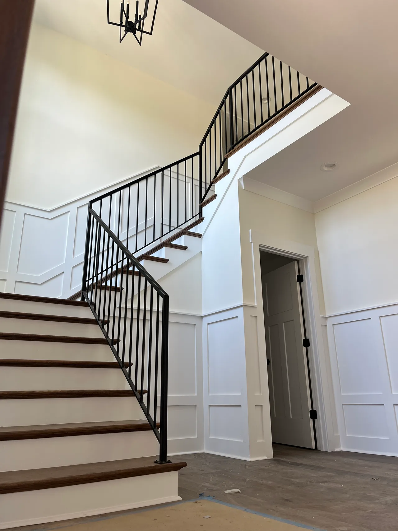 Modern Staircase Railing